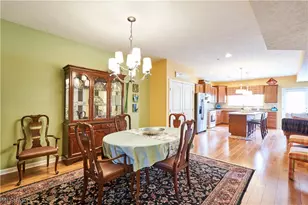 38083 Euclid Ave, Willoughby, OH 44094 - Photo 7