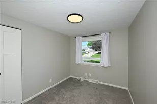 1520 Congress Lake Rd, Mogadore, OH 44260 - Photo 23