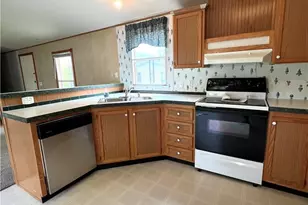 28 Thomas Blvd NW, Massillon, OH 44647 - Photo 11