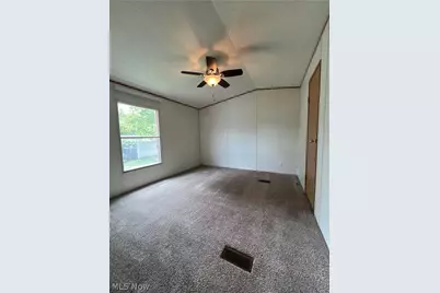 28 Thomas Boulevard NW, Massillon, OH 44647 - Photo 15