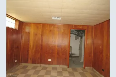25250 Treadwell Avenue, Euclid, OH 44117 - Photo 19