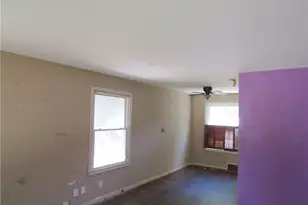 25250 Treadwell Ave, Euclid, OH 44117 - Photo 5