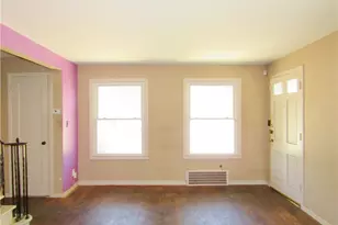 25250 Treadwell Ave, Euclid, OH 44117 - Photo 3
