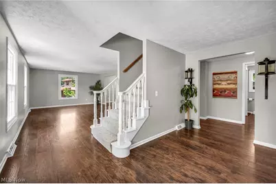 2635 Henrietta Drive, Green, OH 44685 - Photo 5