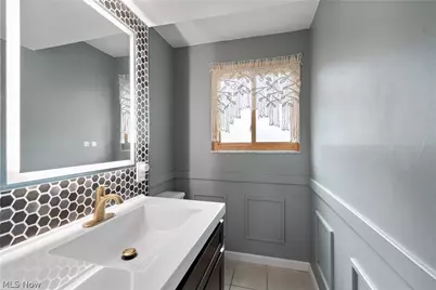 13665 Starlite Drive, Brook Park, OH 44142 - Photo 19