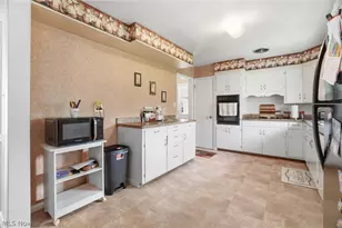 1416 W 64th St, Ashtabula, OH 44004 - Photo 11