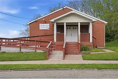 611 Hartford Avenue SE, Canton, OH 44707 - Photo 3