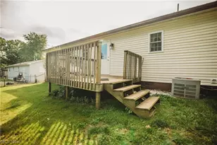 239 Locust Dr, Mineral Wells, WV 26150 - Photo 17