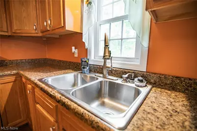 239 Locust Drive, Mineral Wells, WV 26150 - Photo 25