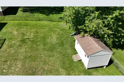 239 Locust Drive, Mineral Wells, WV 26150 - Photo 11
