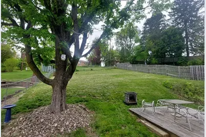 2915 Whitehaven Boulevard, Steubenville, OH 43952 - Photo 11