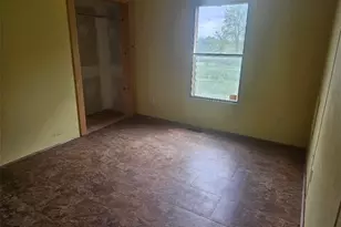5229 Senate Rd SE, Amsterdam, OH 43903 - Photo 7