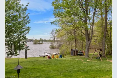 2252 Heston Drive, Lake Milton, OH 44429 - Photo 23