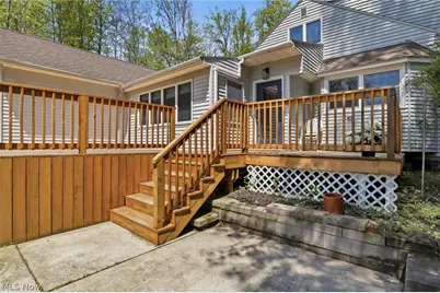 8977 Cedar Road, Chesterland, OH 44026 - Photo 7