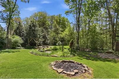 8977 Cedar Road, Chesterland, OH 44026 - Photo 5