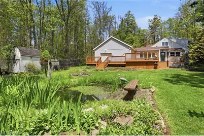 8977 Cedar Road, Chesterland, OH 44026 - Photo 3