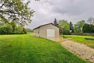 2281 Weymouth Rd, Hinckley, OH 44233 - Photo 3
