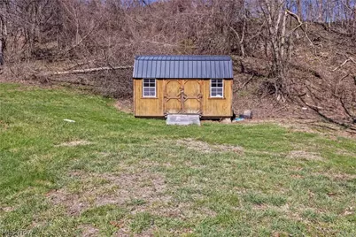 353 Weirton Avenue, Weirton, WV 26062 - Photo 3