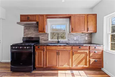 353 Weirton Avenue, Weirton, WV 26062 - Photo 9