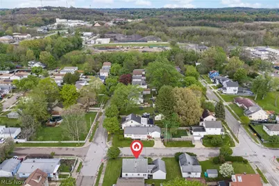 670 Davis Street, Akron, OH 44310 - Photo 37