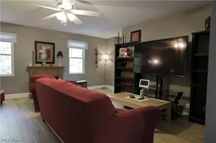 677 Floral Valley E, Howard, OH 43028 - Photo 27