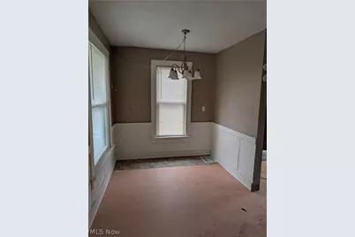 225 W Ohio Avenue, Sebring, OH 44672 - Photo 5