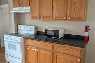 225 W Ohio Ave, Sebring, OH 44672 - Photo 7