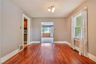 198 Stratford Ave, Wadsworth, OH 44281 - Photo 7