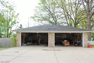 323 S Hazelwood Ave, Youngstown, OH 44509 - Photo 37
