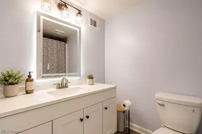 3944 Brendan Lane #G508, North Olmsted, OH 44070 - Photo 5