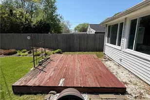 1942 E 41st St, Ashtabula, OH 44004 - Photo 5