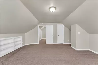14205 Corridon Avenue, Maple Heights, OH 44137 - Photo 15