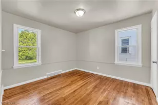 14205 Corridon Ave, Maple Heights, OH 44137 - Photo 11