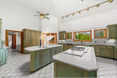 36900 Chester Road, Avon, OH 44011 - Photo 19