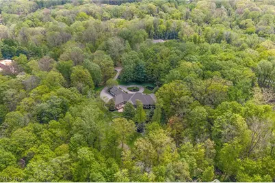 8795 Pheasant Run Lane, Kirtland Hills, OH 44060 - Photo 43