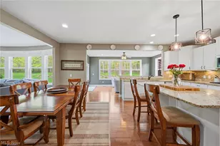 7695 Cottonwood Trail, Chagrin Falls, OH 44023 - Photo 25