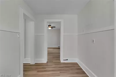 2018 W 100th Street #2/UP, Loveland, OH 44102 - Photo 7