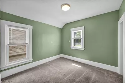 1646 Walnut Boulevard, Ashtabula, OH 44004 - Photo 15