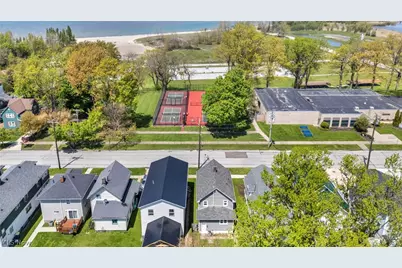 1646 Walnut Boulevard, Ashtabula, OH 44004 - Photo 25