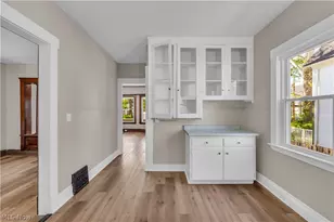 3921 W 21st St, Loveland, OH 44109 - Photo 9