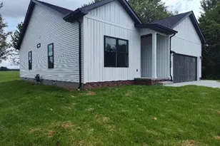 1787 Morning Star Dr, Roaming Shores, OH 44084 - Photo 3