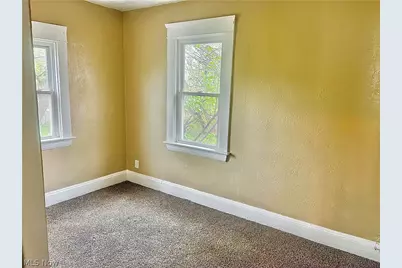 10908 Tacoma Avenue, Loveland, OH 44108 - Photo 9