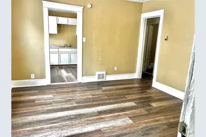 10908 Tacoma Avenue, Loveland, OH 44108 - Photo 5