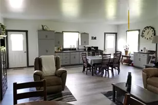 13490 Cunningham Rd, Apple Creek, OH 44606 - Photo 3