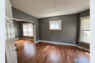 4385 W 50th Street, Loveland, OH 44144 - Photo 3