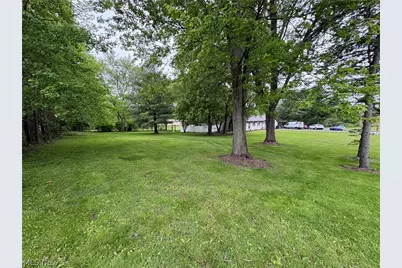 1697 W South Range Road, North Lima, OH 44452 - Photo 5