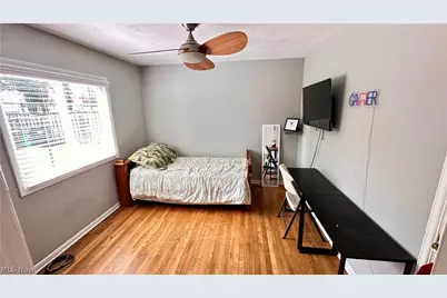 1206 Genesee Avenue, Mayfield Heights, OH 44124 - Photo 9
