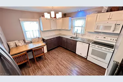 1206 Genesee Avenue, Mayfield Heights, OH 44124 - Photo 5