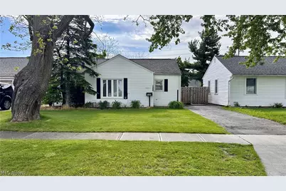 1206 Genesee Avenue, Mayfield Heights, OH 44124 - Photo 1