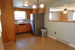 317 Wrexham Ave SW, Massillon, OH 44646 - Photo 7